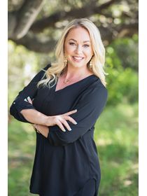 Misty Perhach photo