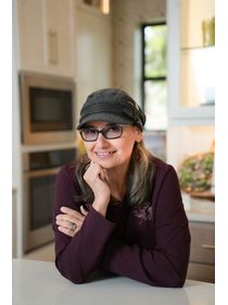 Elena Gonzales photo