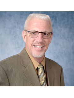 141 E Main St Listing Photo