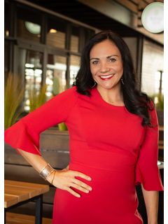 Kat Kosmala profile image