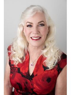 Myrna Kingham profile image