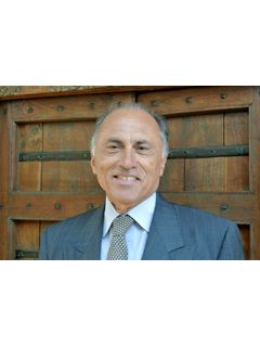 345 N. Maple Drive Listing Photo