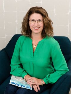 20 Dunlop Village Circle Listing Photo