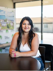 Gabriella Hall photo