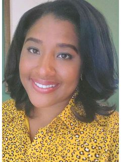 3176 Main Street Listing Photo