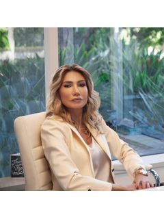 345 N. Maple Drive Listing Photo