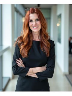 Shannon Jones photo