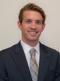 802 Johnnie Dodds Blvd. Listing Photo