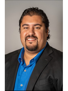 101 East Garden Street Listing Photo