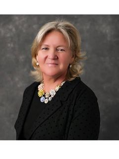 2 Walnut Street Listing Photo