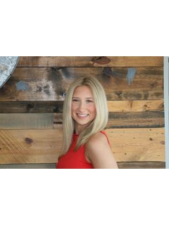 910 N. West Avenue Listing Photo