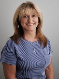 1155 W Pioneer Blvd. Listing Photo