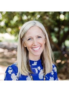 80 Charlotte Street Listing Photo