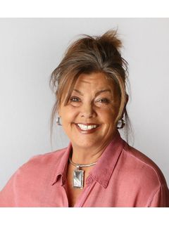 4 9th Ave. Listing Photo