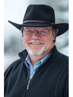 36 Center Lane Listing Photo