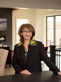 Suzy Goldstein photo