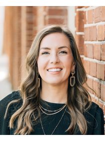 Sarah  Bennett photo