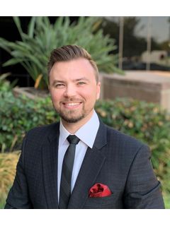 1860 Howe Avenue Listing Photo