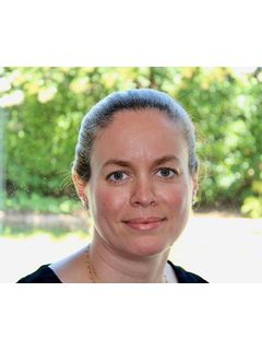 102 S Steele St. Listing Photo