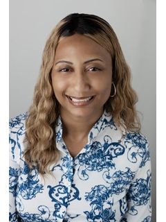 1735 Village Center Circle Listing Photo