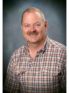 950 North Cole Avenue Listing Photo