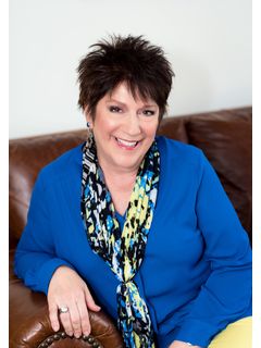 6001 Indian School Rd. NE Listing Photo