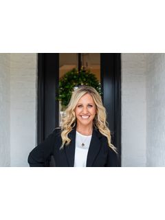 312 1st Ave S.E. Listing Photo