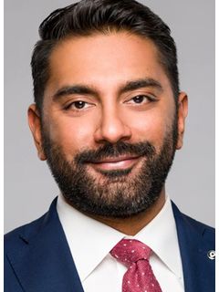 3176 Main Street Listing Photo