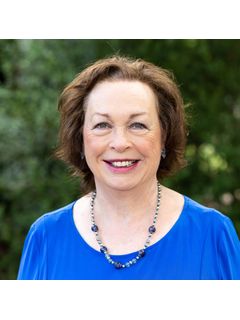 80 Charlotte Street Listing Photo