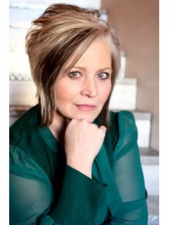 215 East Historic 25th Street Listing Photo