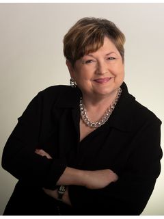 4005 Prince Street Listing Photo