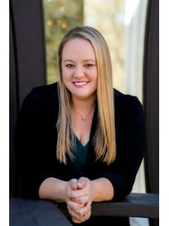 1846 Front Street Listing Photo