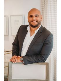 Ubaldo Casas, Jr. photo