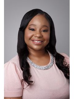 1735 Village Center Circle Listing Photo