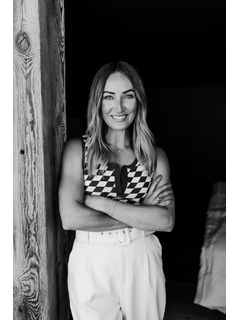 3011 American Way Listing Photo