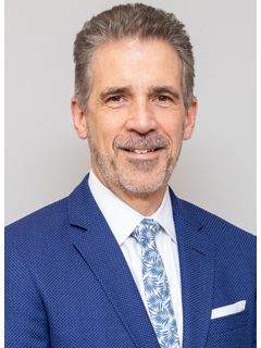 600 N Broadway Listing Photo