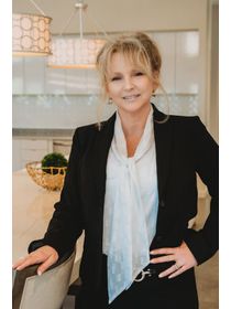 Elizabeth Argo photo