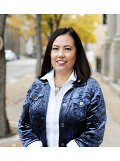 Angie Simons profile image