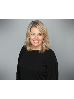 211 Parkway Drive Listing Photo