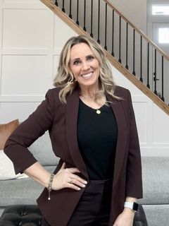 2901 N. Ashton Blvd. Listing Photo